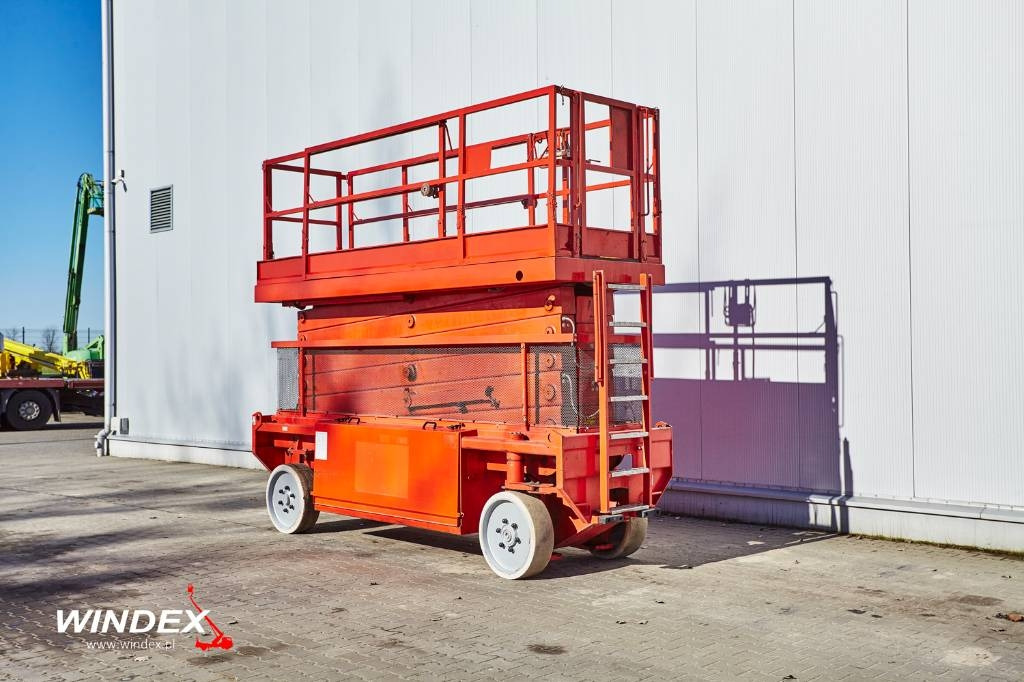 JLG Liftlux 180-12 - Piattaforma a pantografo: foto 1 JLG Liftlux 180-12 - Piattaforma a pantografo: foto 1