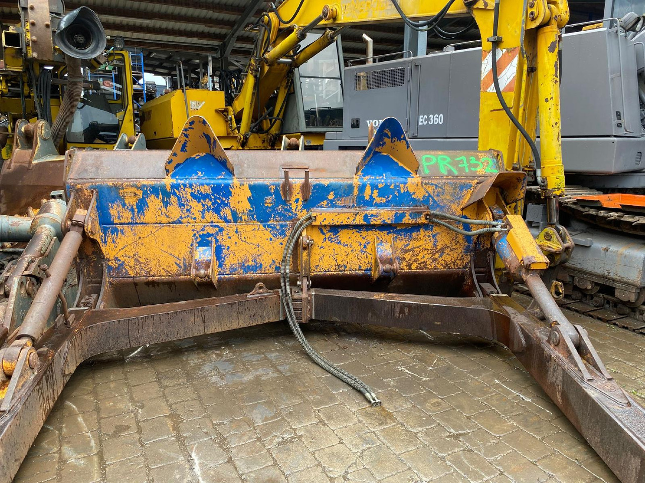 Liebherr PR 732 BL - Attrezzatura: foto 3 Liebherr PR 732 BL - Attrezzatura: foto 3