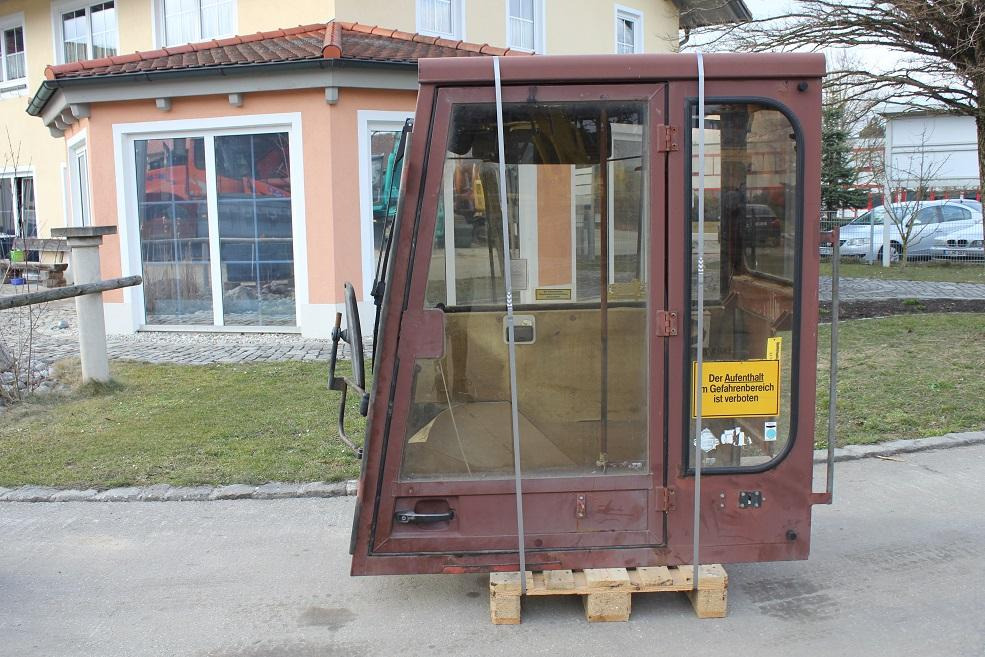 Case 1088 - Cabina per Macchina da cantiere: foto 4 Case 1088 - Cabina per Macchina da cantiere: foto 4