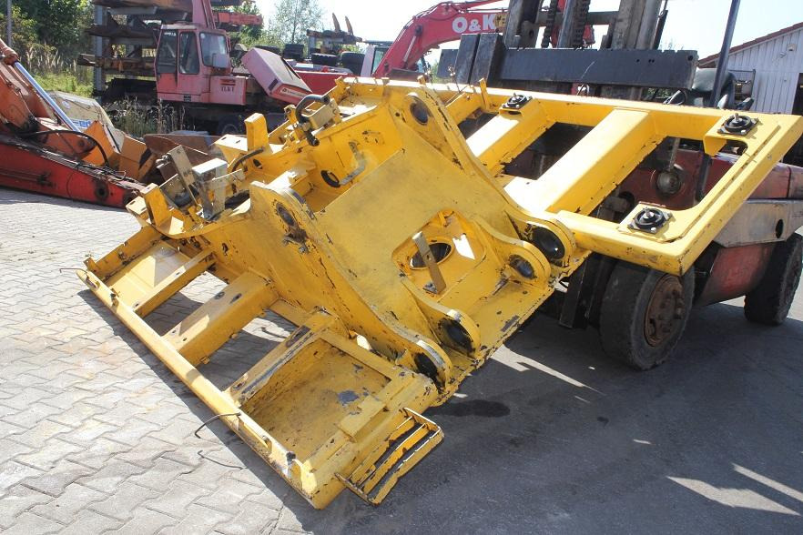 Holland Kobelco E 215 - Carrozzeria ed esterni per Macchina da cantiere: foto 3 Holland Kobelco E 215 - Carrozzeria ed esterni per Macchina da cantiere: foto 3