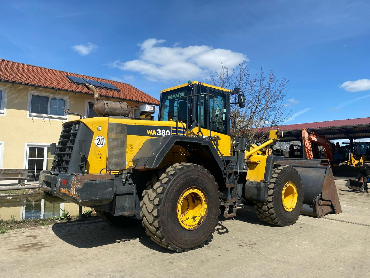 Pala gommata Komatsu WA 380: foto 9