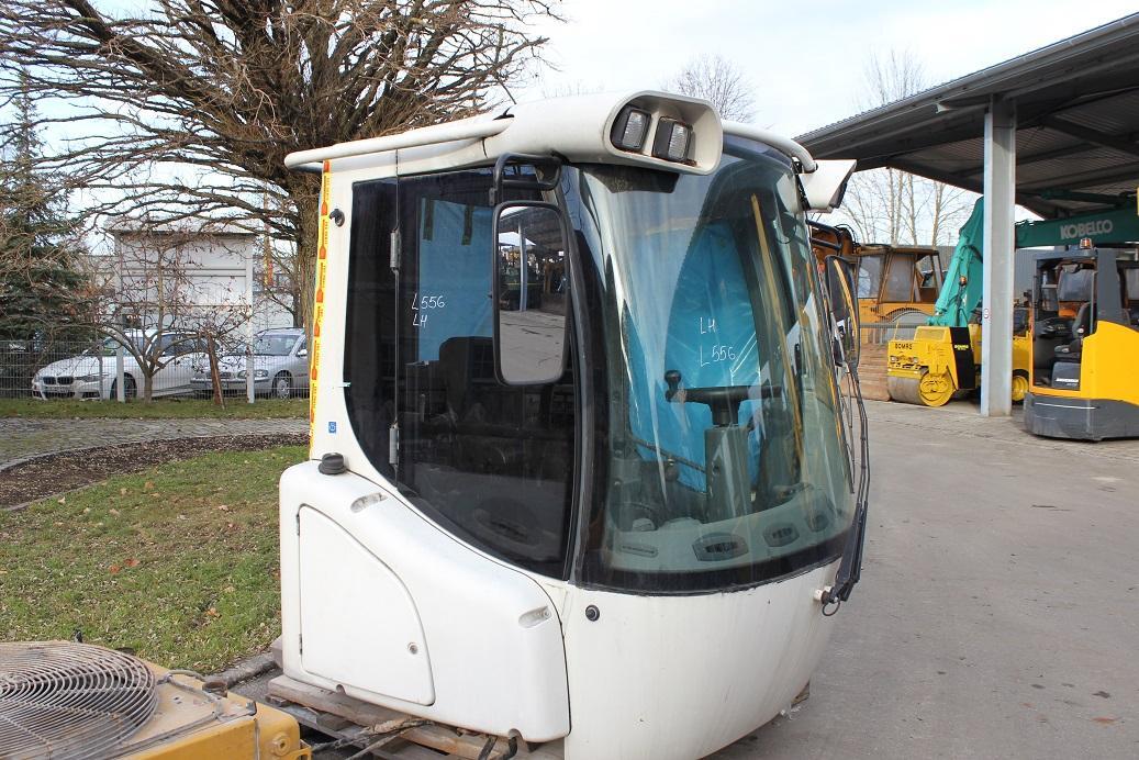 Liebherr L 556 - Cabina per Pala gommata: foto 4 Liebherr L 556 - Cabina per Pala gommata: foto 4