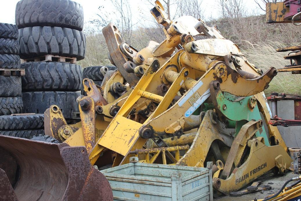 Liebherr L574,541,531 u a - Braccio: foto 5 Liebherr L574,541,531 u a - Braccio: foto 5