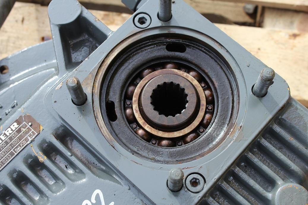 Liebherr PVG 250 aus LR 622 - Pompa idraulica per Macchina da cantiere: foto 5 Liebherr PVG 250 aus LR 622 - Pompa idraulica per Macchina da cantiere: foto 5