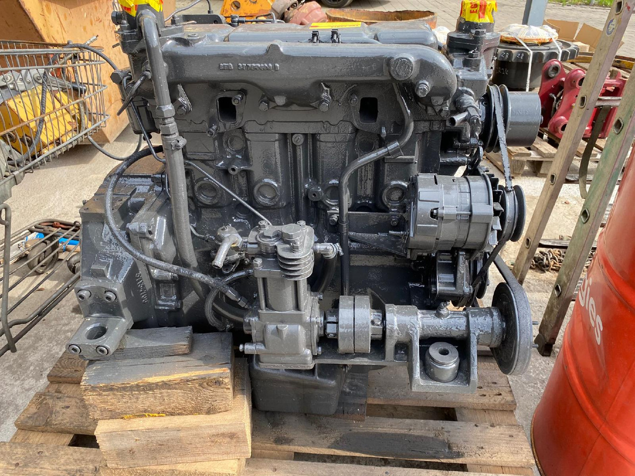 Perkins LF 4.248 aus Hanomag 33C - Motore per Macchina da cantiere: foto 4 Perkins LF 4.248 aus Hanomag 33C - Motore per Macchina da cantiere: foto 4