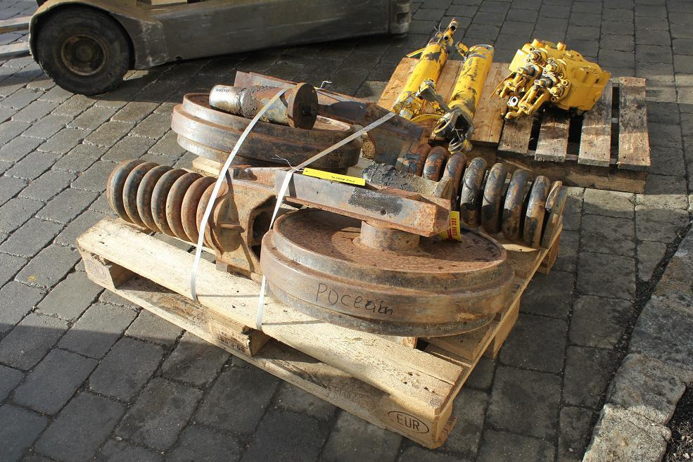 Poclain 90 - Ricambi sottocarro per Macchina da cantiere: foto 4 Poclain 90 - Ricambi sottocarro per Macchina da cantiere: foto 4