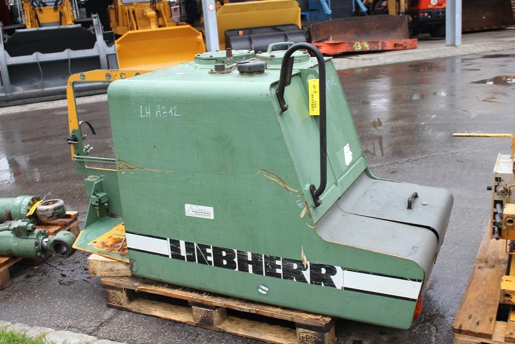 Liebherr A312 - Ricambi per Escavatore gommato: foto 1 Liebherr A312 - Ricambi per Escavatore gommato: foto 1