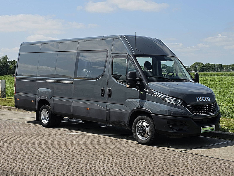 Iveco Daily 35C18 ac aut. dc EURO6 - Furgone chiuso: foto 4 Iveco Daily 35C18 ac aut. dc EURO6 - Furgone chiuso: foto 4