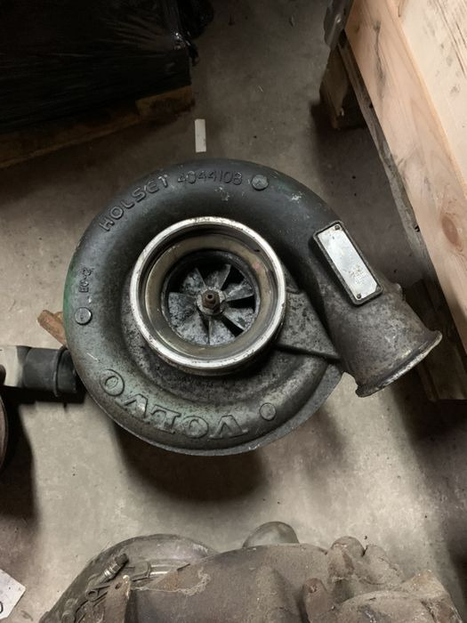 Holset 440K 4044313/20728220 Volvo - Turbocompressore per Camion: foto 1 Holset 440K 4044313/20728220 Volvo - Turbocompressore per Camion: foto 1