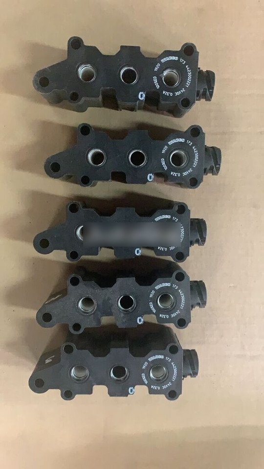 WABCO ECAS 4422032641   WABCO - Ricambi per Rimorchio: foto 2 WABCO ECAS 4422032641   WABCO - Ricambi per Rimorchio: foto 2