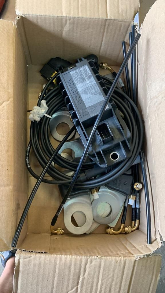 ZESTAW NOWY MODUŁ KOŁOWY IVTM 446220110 WABCO 446220110  truck - Ricambi per Camion: foto 1 ZESTAW NOWY MODUŁ KOŁOWY IVTM 446220110 WABCO 446220110  truck - Ricambi per Camion: foto 1