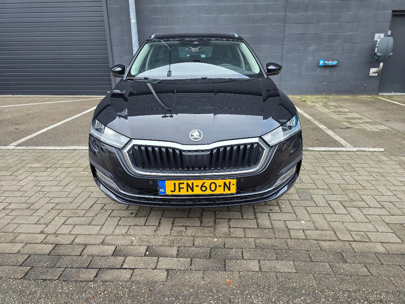 Škoda Octavia Combi 1.0 Benzine - Autovettura: foto 2 Škoda Octavia Combi 1.0 Benzine - Autovettura: foto 2