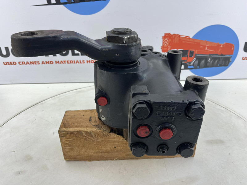 Compact truck CT2 steering box - Scatola dello sterzo per Gru: foto 3 Compact truck CT2 steering box - Scatola dello sterzo per Gru: foto 3