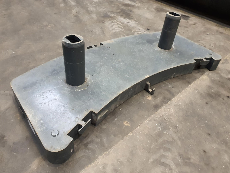 Grove GMK 4075 counterweight 3,3 ton - Contrappeso per Macchina da cantiere: foto 4 Grove GMK 4075 counterweight 3,3 ton - Contrappeso per Macchina da cantiere: foto 4