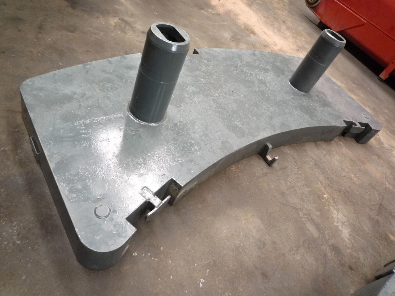 Grove GMK 4075 counterweight 3,3 ton - Contrappeso per Autogru: foto 1 Grove GMK 4075 counterweight 3,3 ton - Contrappeso per Autogru: foto 1