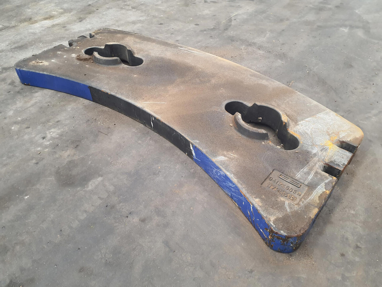 Grove GMK 4090 counterweight 2.3T - Contrappeso per Autogru: foto 2 Grove GMK 4090 counterweight 2.3T - Contrappeso per Autogru: foto 2