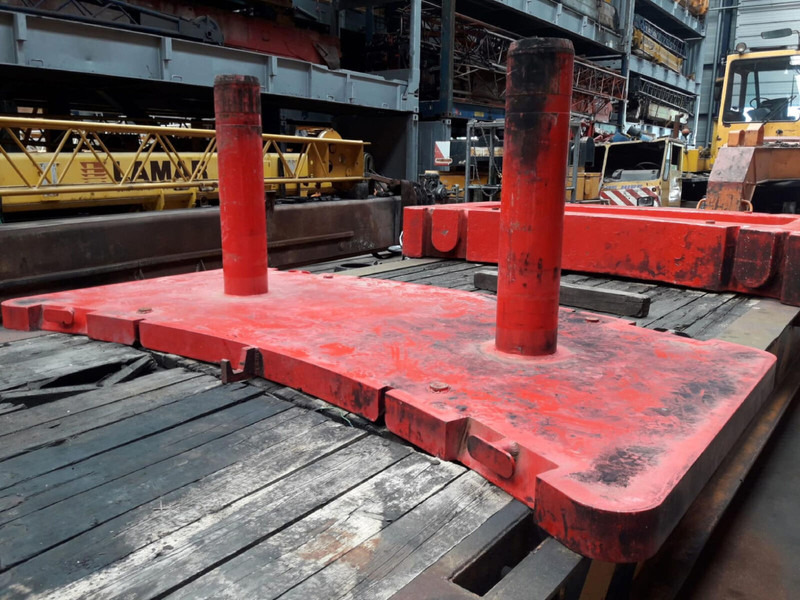 Grove GMK 5100 counterweight 3,0 ton - Contrappeso per Macchina da cantiere: foto 2 Grove GMK 5100 counterweight 3,0 ton - Contrappeso per Macchina da cantiere: foto 2