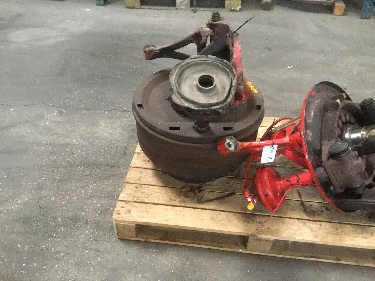 Grove GMK 5130-1 Megatrak axle house - Fuso a snodo per Autogru: foto 1 Grove GMK 5130-1 Megatrak axle house - Fuso a snodo per Autogru: foto 1