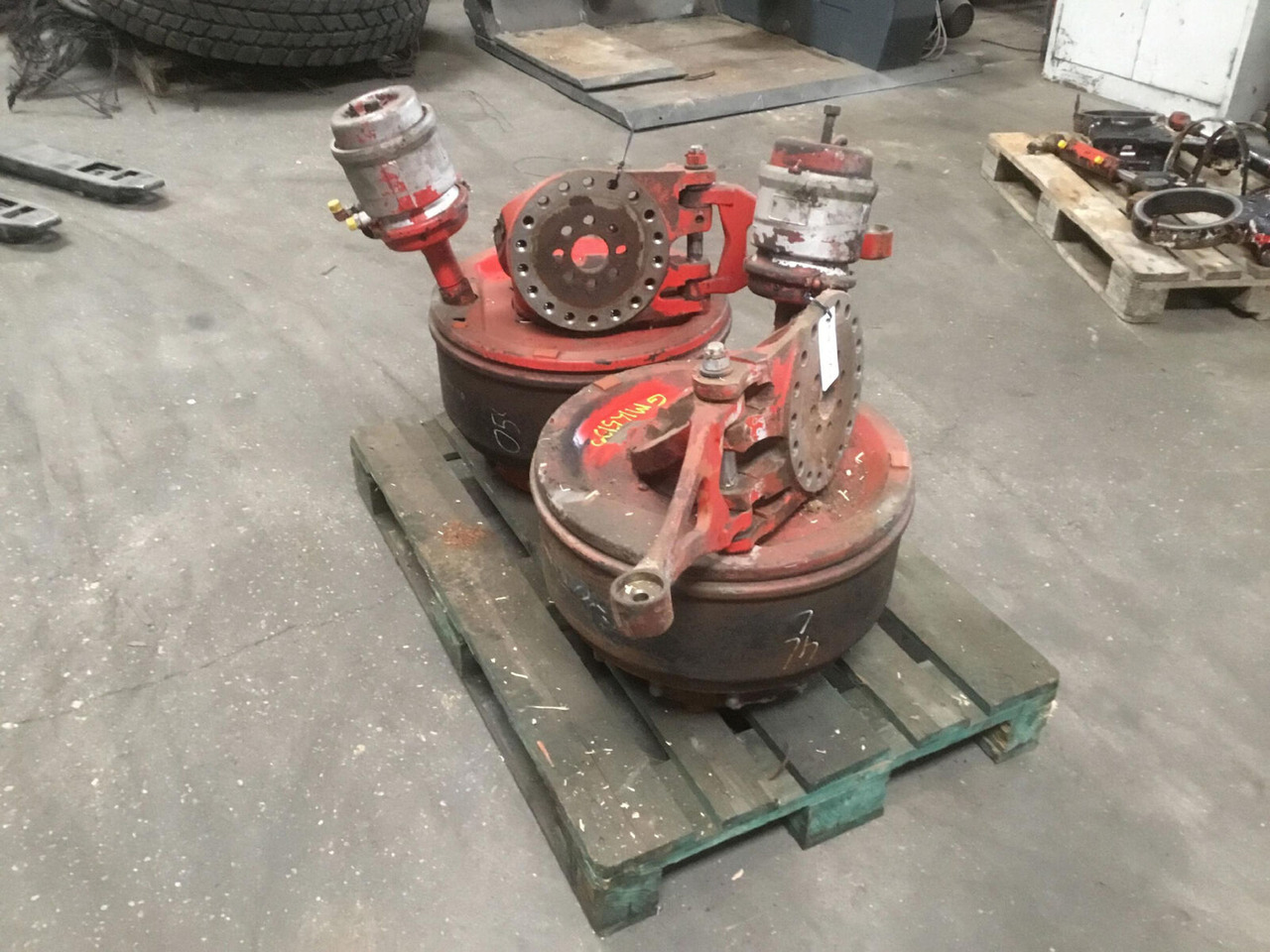Grove GMK 5130-1 Megatrak axle house - Fuso a snodo per Autogru: foto 2 Grove GMK 5130-1 Megatrak axle house - Fuso a snodo per Autogru: foto 2