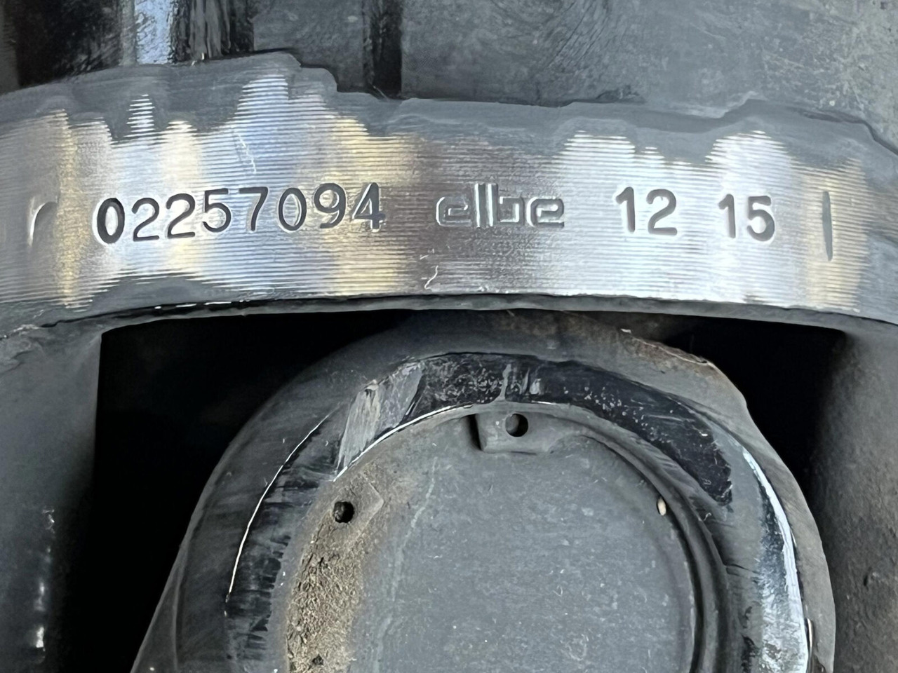 Grove GMK 6400 drive shaft axle 1 - Semiasse per Macchina da cantiere: foto 5 Grove GMK 6400 drive shaft axle 1 - Semiasse per Macchina da cantiere: foto 5