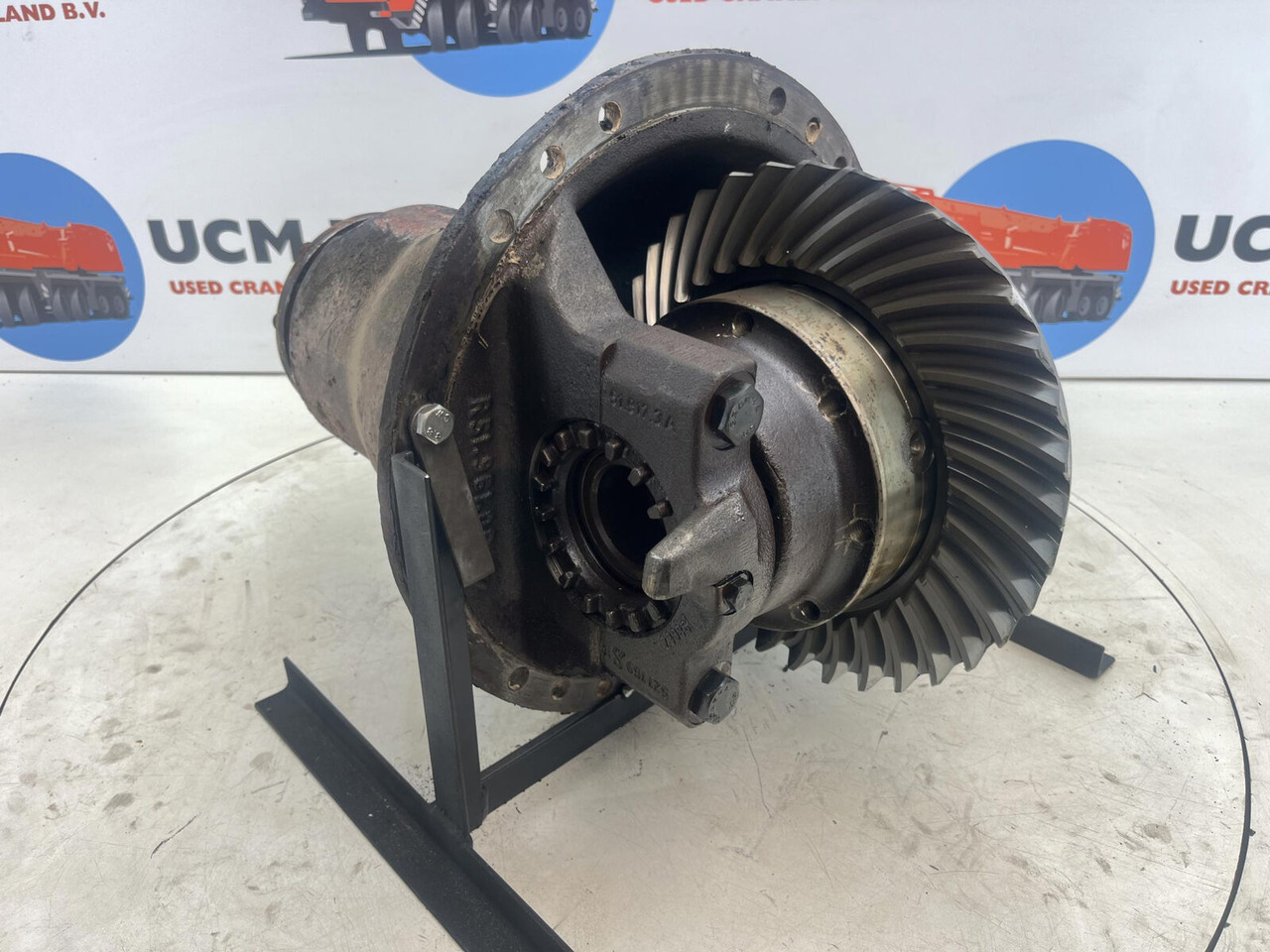 Krupp 70 GMT end differential 17x36 axle 4 - Differenziale per Gru: foto 1 Krupp 70 GMT end differential 17x36 axle 4 - Differenziale per Gru: foto 1