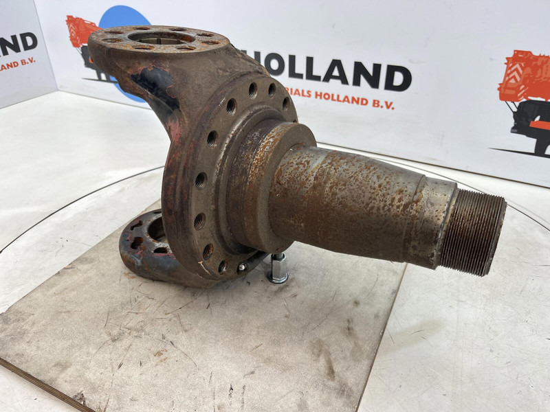 Liebherr LT 1090 Steering knuckle 16 holes - Fuso a snodo per Gru: foto 3 Liebherr LT 1090 Steering knuckle 16 holes - Fuso a snodo per Gru: foto 3