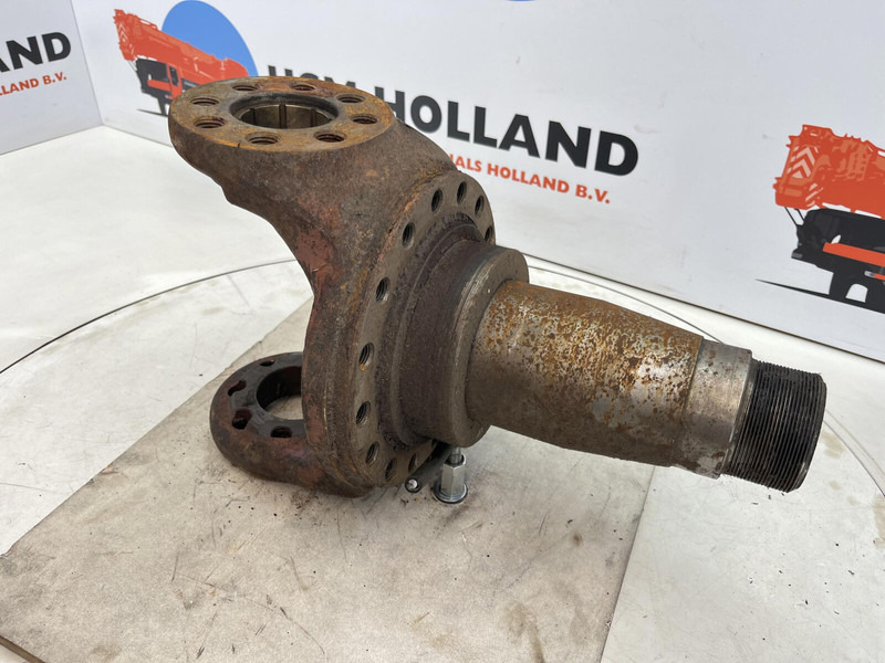 Liebherr LT 1090 Steering knuckle 16 holes - Fuso a snodo per Gru: foto 3 Liebherr LT 1090 Steering knuckle 16 holes - Fuso a snodo per Gru: foto 3