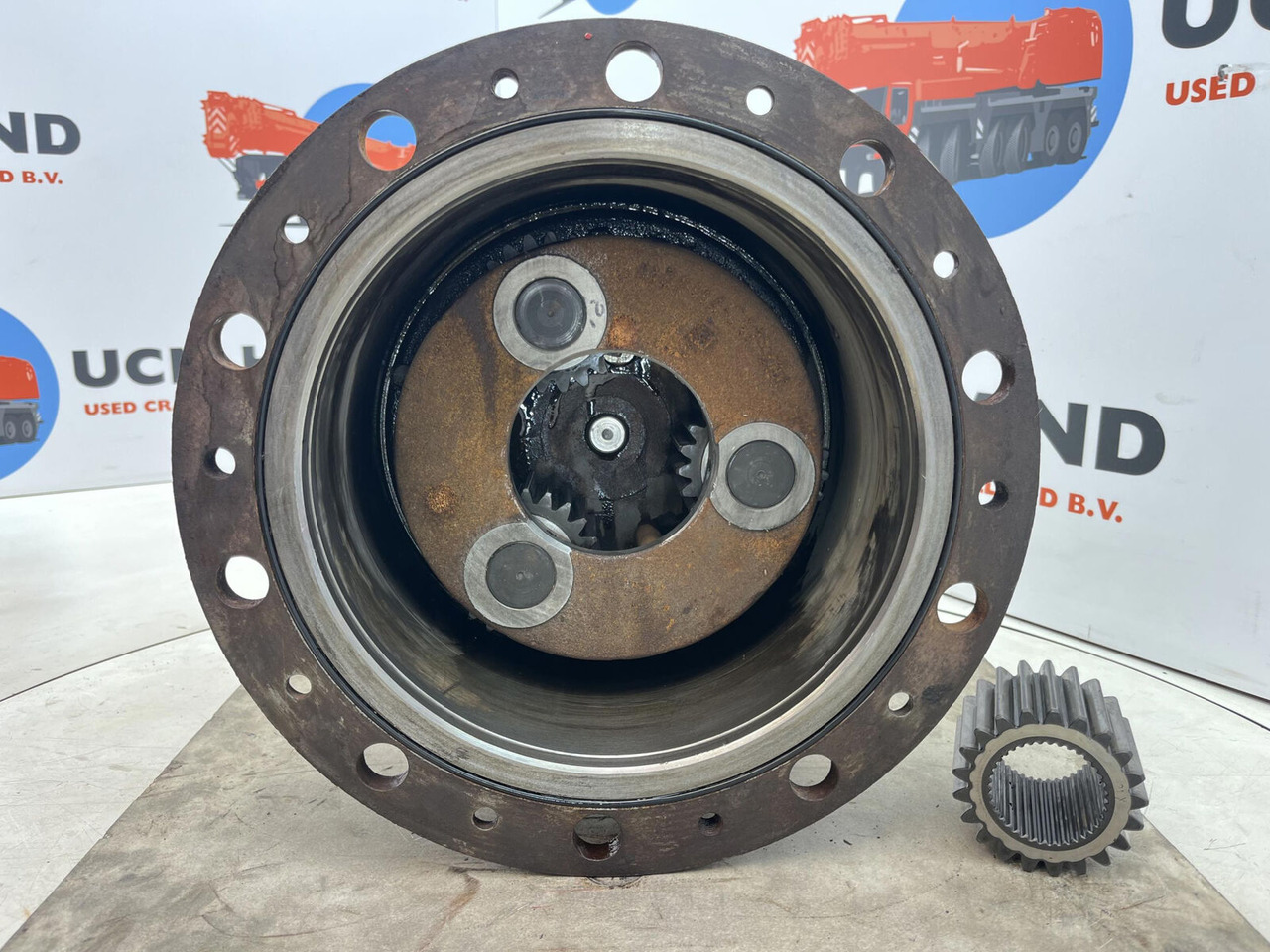 Liebherr LTM 1030 planetary gear 21-21-63-38-3pl-H170-46 - Motore di traslazione per Autogru: foto 4 Liebherr LTM 1030 planetary gear 21-21-63-38-3pl-H170-46 - Motore di traslazione per Autogru: foto 4