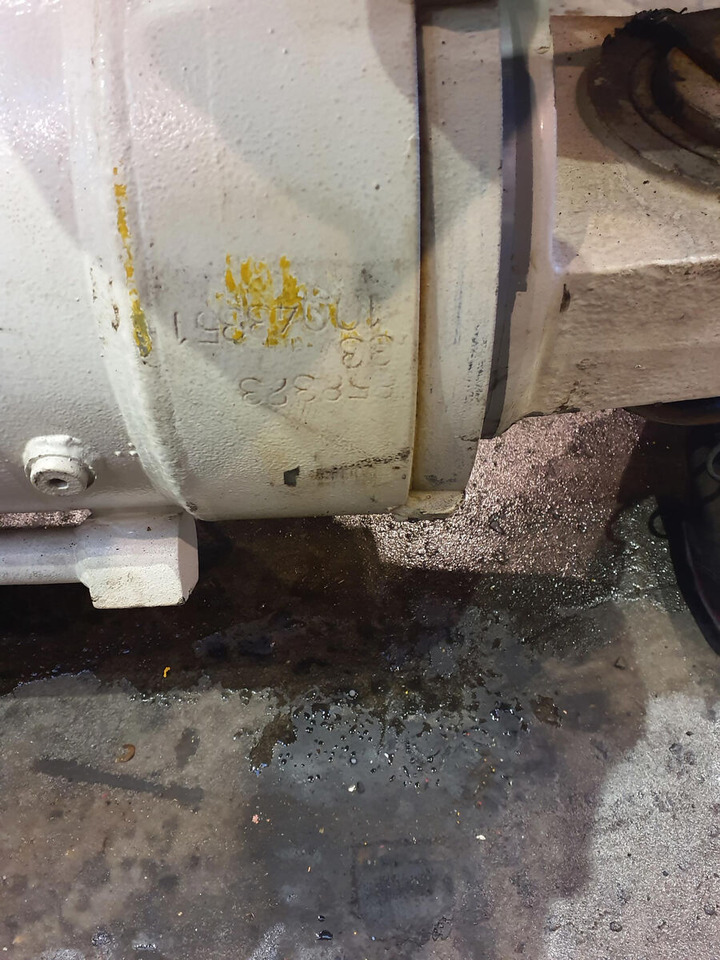 Liebherr LTM 1045-3.1 boom cylinder - Cilindro idraulico per Autogru: foto 5 Liebherr LTM 1045-3.1 boom cylinder - Cilindro idraulico per Autogru: foto 5