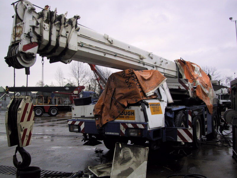 Liebherr LTM 1050/1 for parts - Gru multistrada: foto 1 Liebherr LTM 1050/1 for parts - Gru multistrada: foto 1
