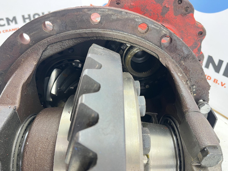 Liebherr LTM 1060 mid differential 13x35 axle 3 - Differenziale per Gru: foto 5 Liebherr LTM 1060 mid differential 13x35 axle 3 - Differenziale per Gru: foto 5