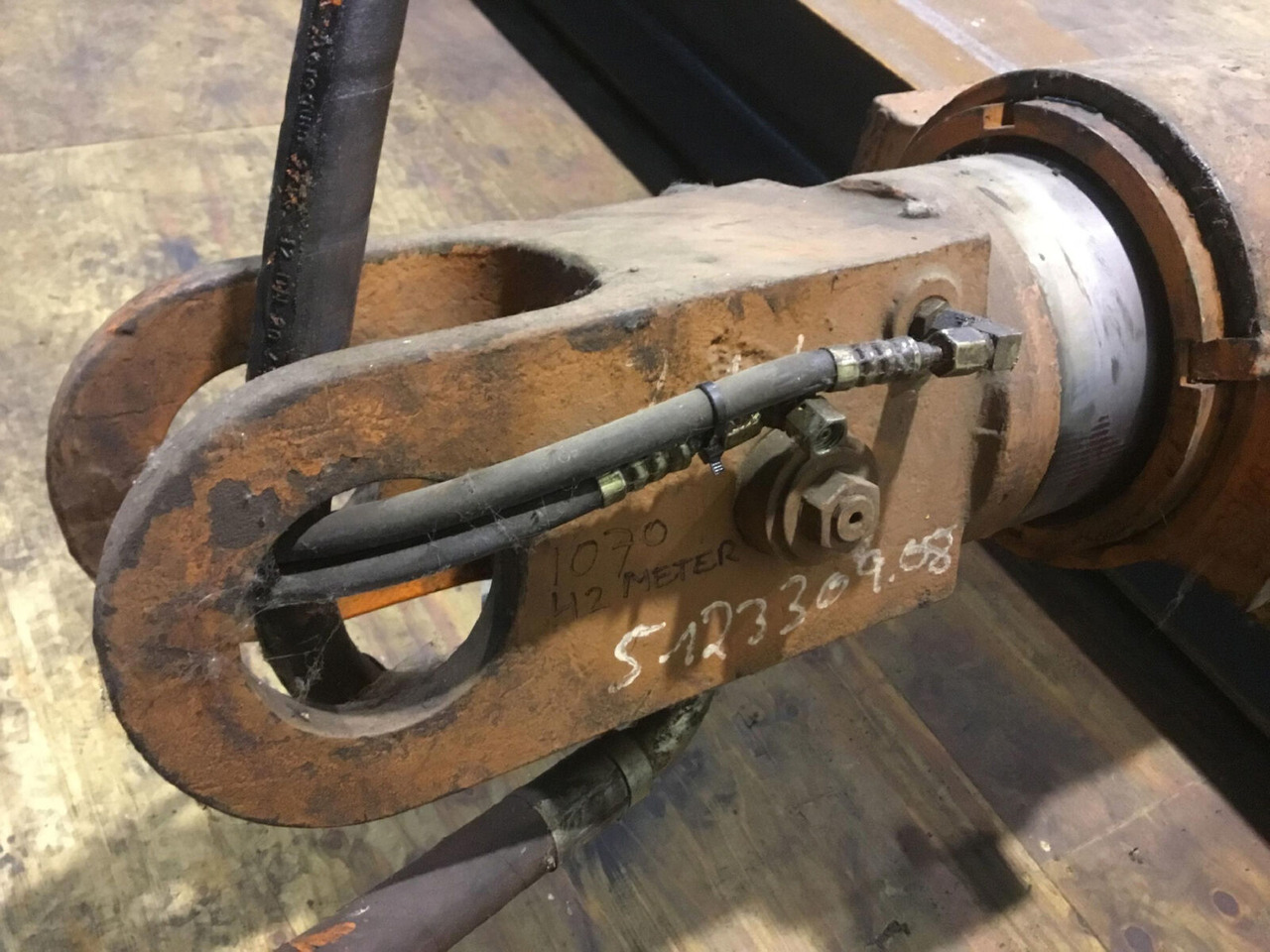 Liebherr LTM 1070 telescopic cylinder - Cilindro idraulico per Autogru: foto 5 Liebherr LTM 1070 telescopic cylinder - Cilindro idraulico per Autogru: foto 5