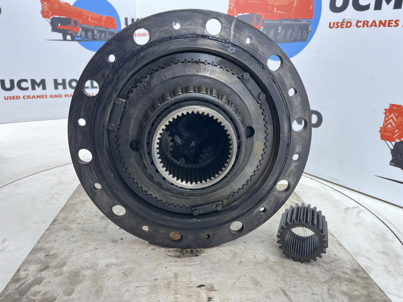 Liebherr LTM 1080/1 planetary gear 22-25-74-40-3pl-H135-46 - Sospensione per Gru: foto 5 Liebherr LTM 1080/1 planetary gear 22-25-74-40-3pl-H135-46 - Sospensione per Gru: foto 5
