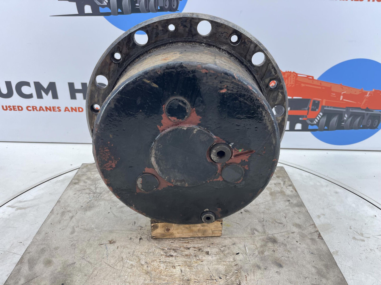 Liebherr LTM 1080 planetary gear 22-25-74-40-3pl-H135-46 - Motore di traslazione per Autogru: foto 1 Liebherr LTM 1080 planetary gear 22-25-74-40-3pl-H135-46 - Motore di traslazione per Autogru: foto 1
