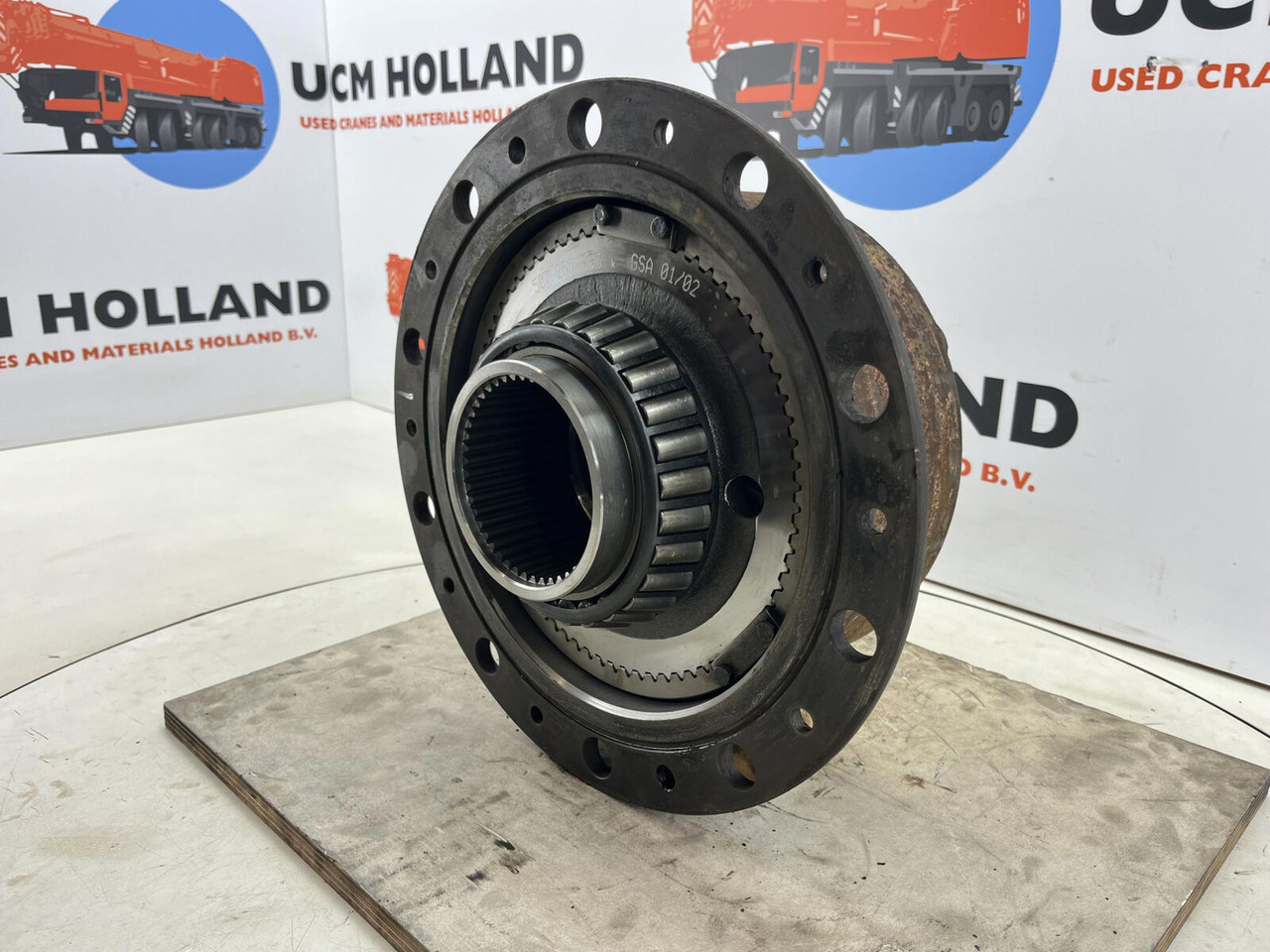 Liebherr LTM 1080 planetary gear 22-25-74-40-3pl-H135-46 - Motore di traslazione per Autogru: foto 3 Liebherr LTM 1080 planetary gear 22-25-74-40-3pl-H135-46 - Motore di traslazione per Autogru: foto 3