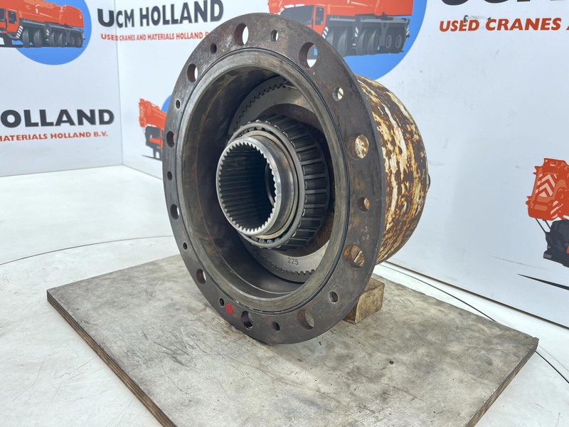 Liebherr LTM 1160 planetary gear 22-25-74-40-4pl-H185-46 - Sospensione per Gru: foto 3 Liebherr LTM 1160 planetary gear 22-25-74-40-4pl-H185-46 - Sospensione per Gru: foto 3