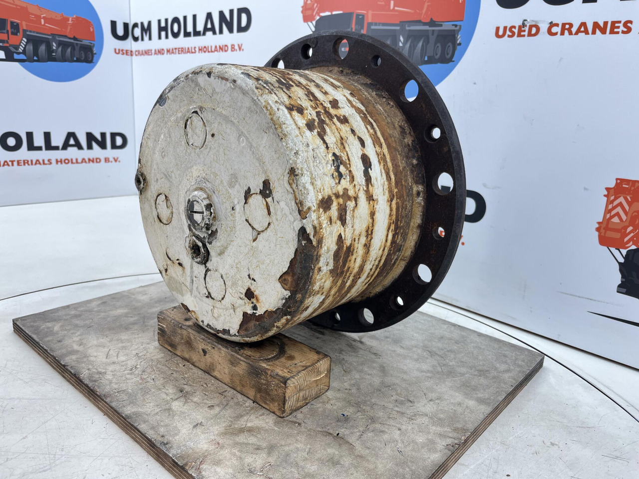 Liebherr LTM 1160 planetary gear 22-25-74-40-4pl-H185-46 - Motore di traslazione per Autogru: foto 2 Liebherr LTM 1160 planetary gear 22-25-74-40-4pl-H185-46 - Motore di traslazione per Autogru: foto 2