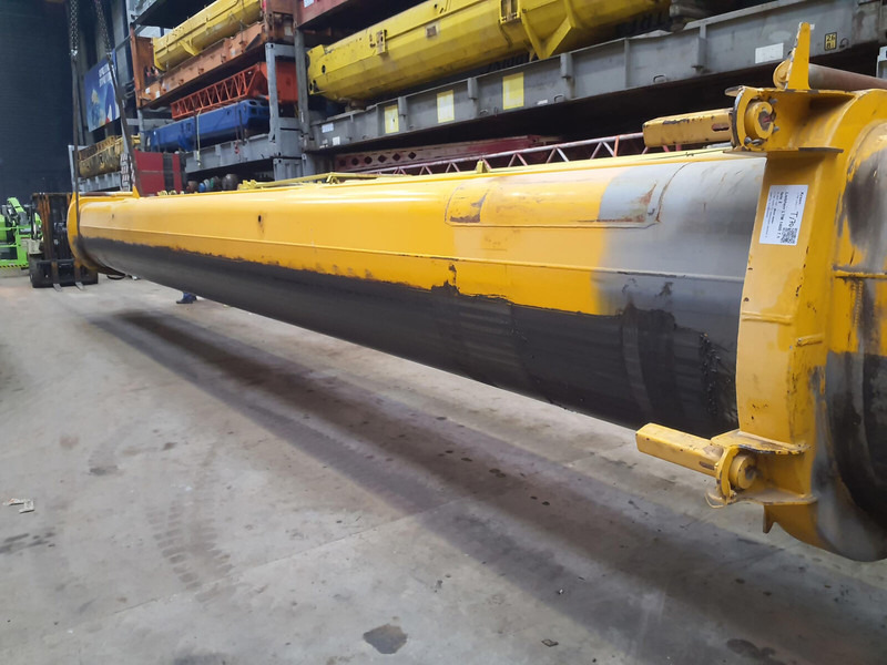 Liebherr LTM 1400-7.1 Telescopic boom section 3 - Carrozzeria ed esterni per Gru: foto 4 Liebherr LTM 1400-7.1 Telescopic boom section 3 - Carrozzeria ed esterni per Gru: foto 4