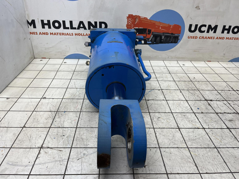 Liebherr LTM 1400-7.1 luffing cylinder TY-frame - Sospensione per Gru: foto 3 Liebherr LTM 1400-7.1 luffing cylinder TY-frame - Sospensione per Gru: foto 3