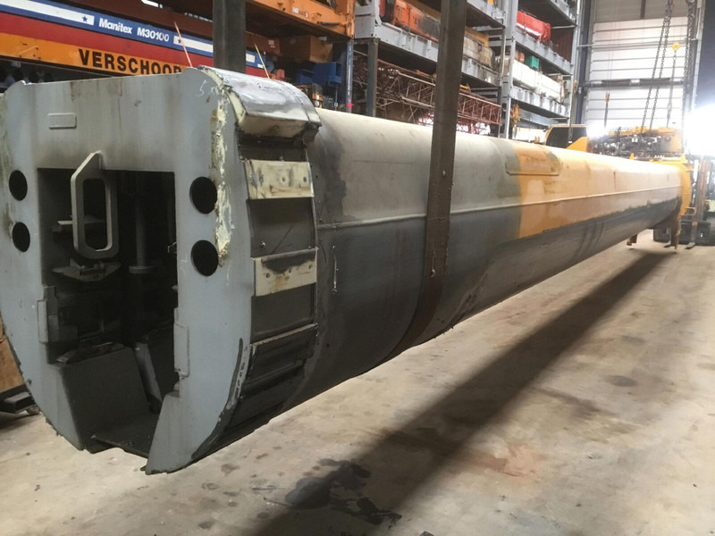 Liebherr LTM 1400-7.1 telescopic section 2 - Carrozzeria ed esterni per Gru: foto 4 Liebherr LTM 1400-7.1 telescopic section 2 - Carrozzeria ed esterni per Gru: foto 4