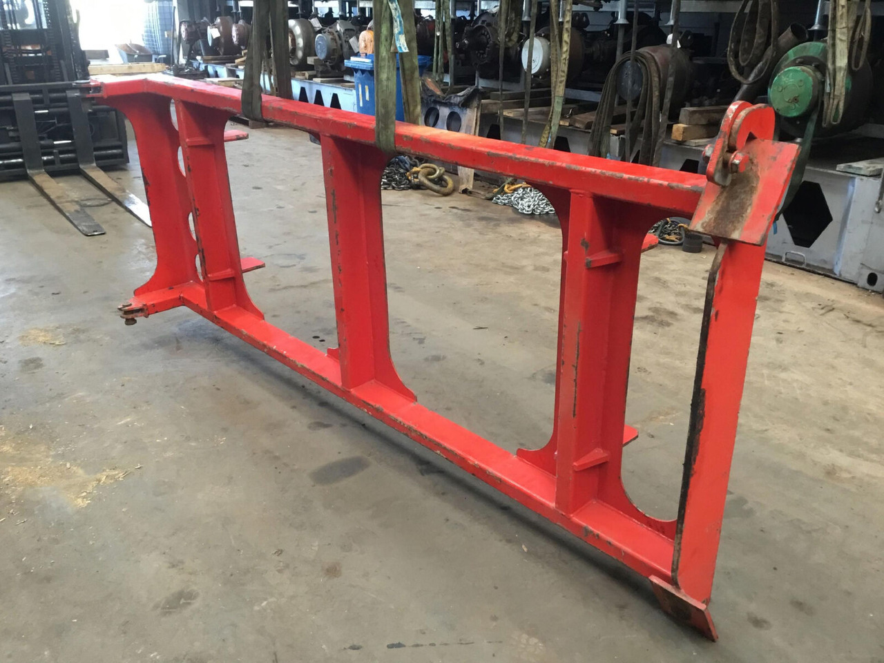 Liebherr LTM 1500-8.1 counterweight support tray - Carrozzeria ed esterni per Autogru: foto 4 Liebherr LTM 1500-8.1 counterweight support tray - Carrozzeria ed esterni per Autogru: foto 4