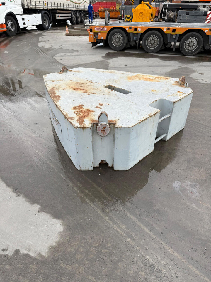 Liebherr LTM /LR counterweight 10T - Contrappeso per Autogru: foto 2 Liebherr LTM /LR counterweight 10T - Contrappeso per Autogru: foto 2