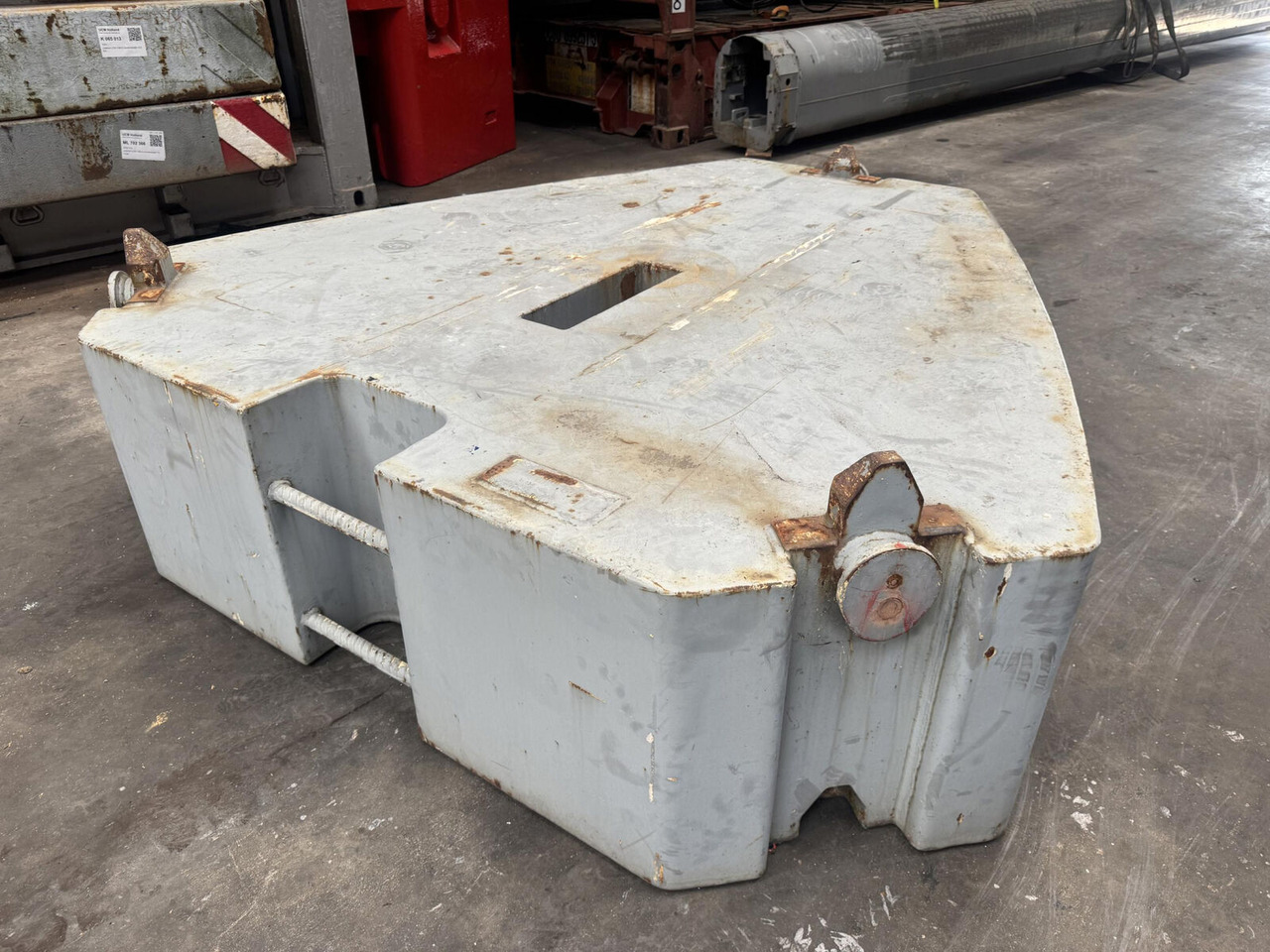 Liebherr LTM /LR counterweight 10T - Contrappeso per Autogru: foto 4 Liebherr LTM /LR counterweight 10T - Contrappeso per Autogru: foto 4