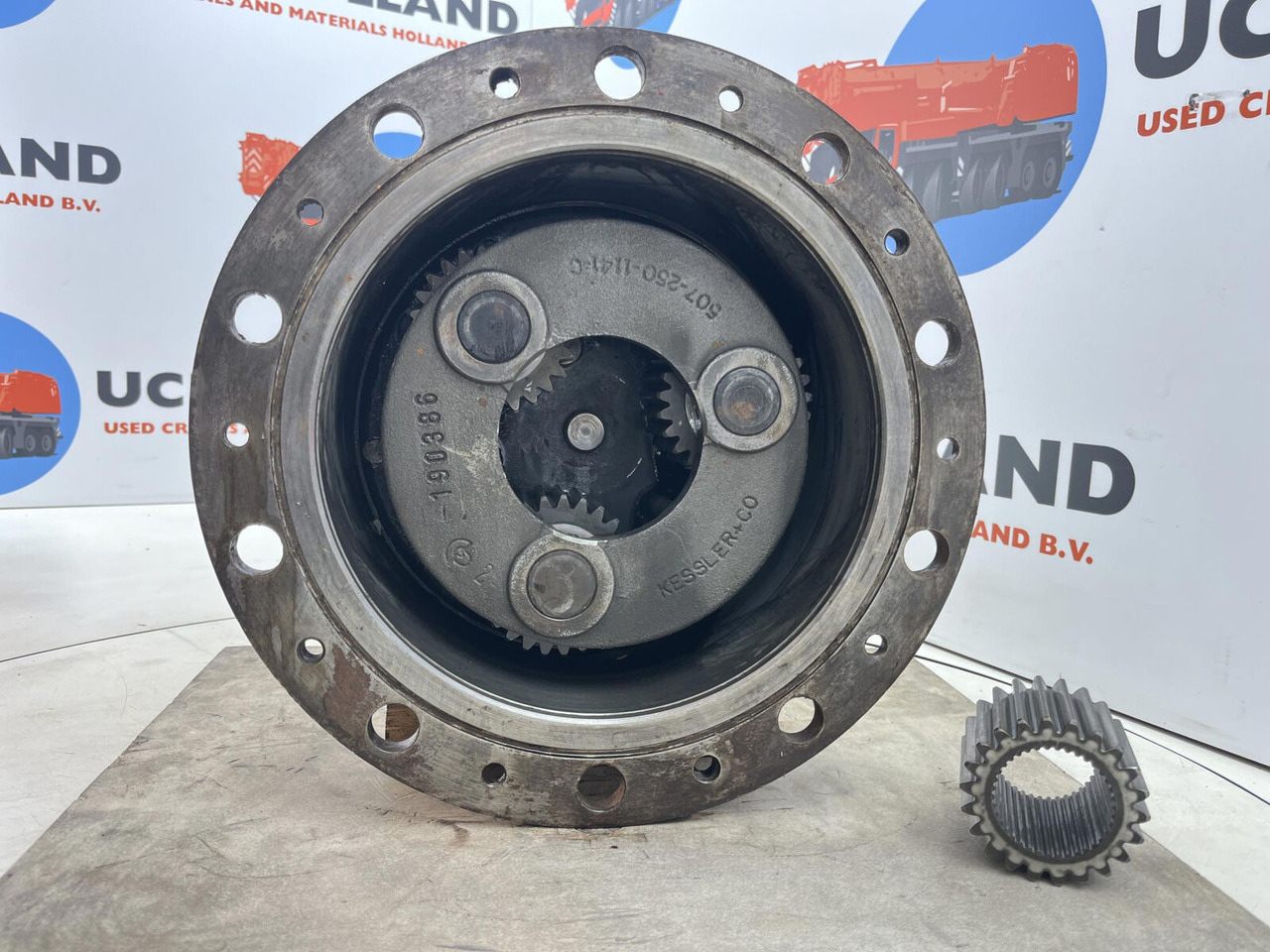 Liebherr Liebherr LTM 1060 planetary gear 22-25-74-38-3pl-H135-46 - Motore di traslazione per Autogru: foto 4 Liebherr Liebherr LTM 1060 planetary gear 22-25-74-38-3pl-H135-46 - Motore di traslazione per Autogru: foto 4