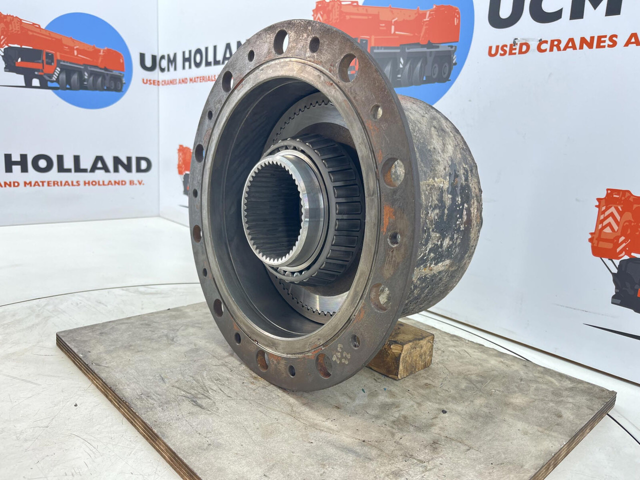 Liebherr Liebherr LTM 1160 planetary gear 22-25-74-40-4pl-H185-46 - Motore di traslazione per Autogru: foto 3 Liebherr Liebherr LTM 1160 planetary gear 22-25-74-40-4pl-H185-46 - Motore di traslazione per Autogru: foto 3