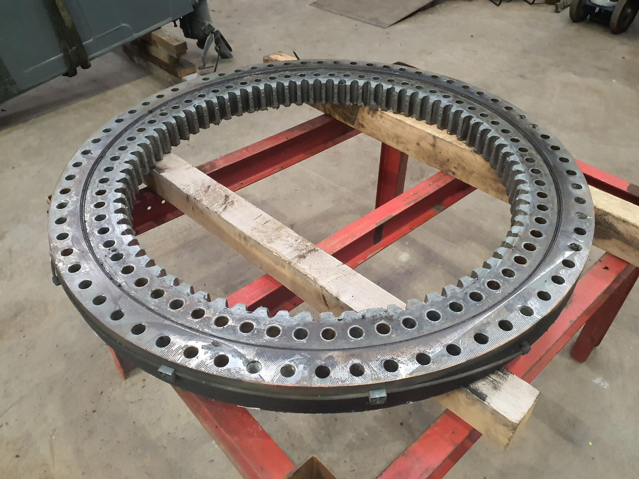 Liebherr MK 88 slewing ring - Ralla di rotazione per Autogru: foto 3 Liebherr MK 88 slewing ring - Ralla di rotazione per Autogru: foto 3