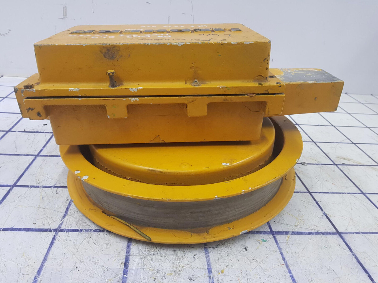 Liebherr lenght indicator LWG 206 - Carrozzeria ed esterni per Autogru: foto 3 Liebherr lenght indicator LWG 206 - Carrozzeria ed esterni per Autogru: foto 3