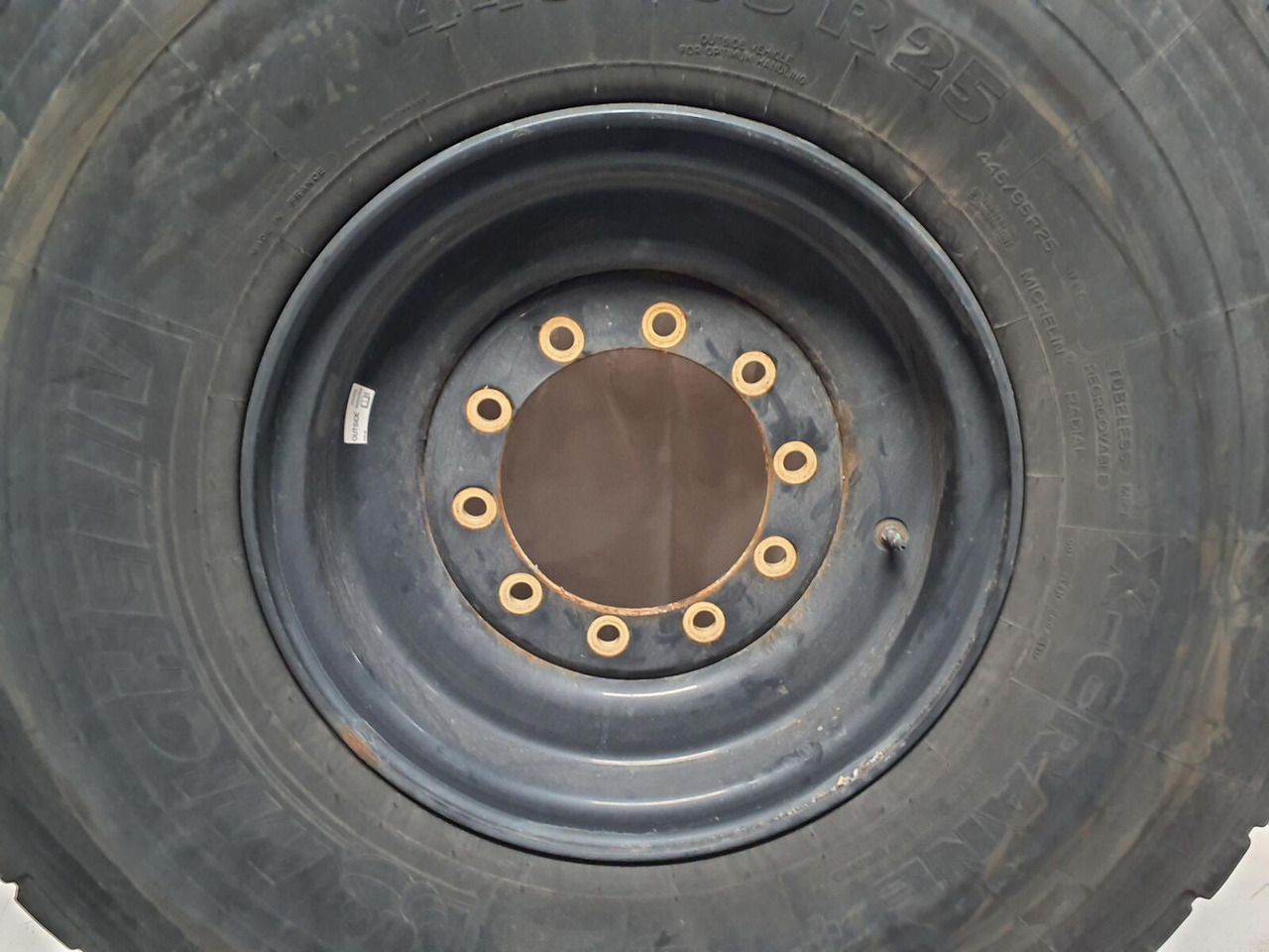 Michelin Wheel 445/95R25 10 12 1p - Ruota completa per Gru: foto 4 Michelin Wheel 445/95R25 10 12 1p - Ruota completa per Gru: foto 4