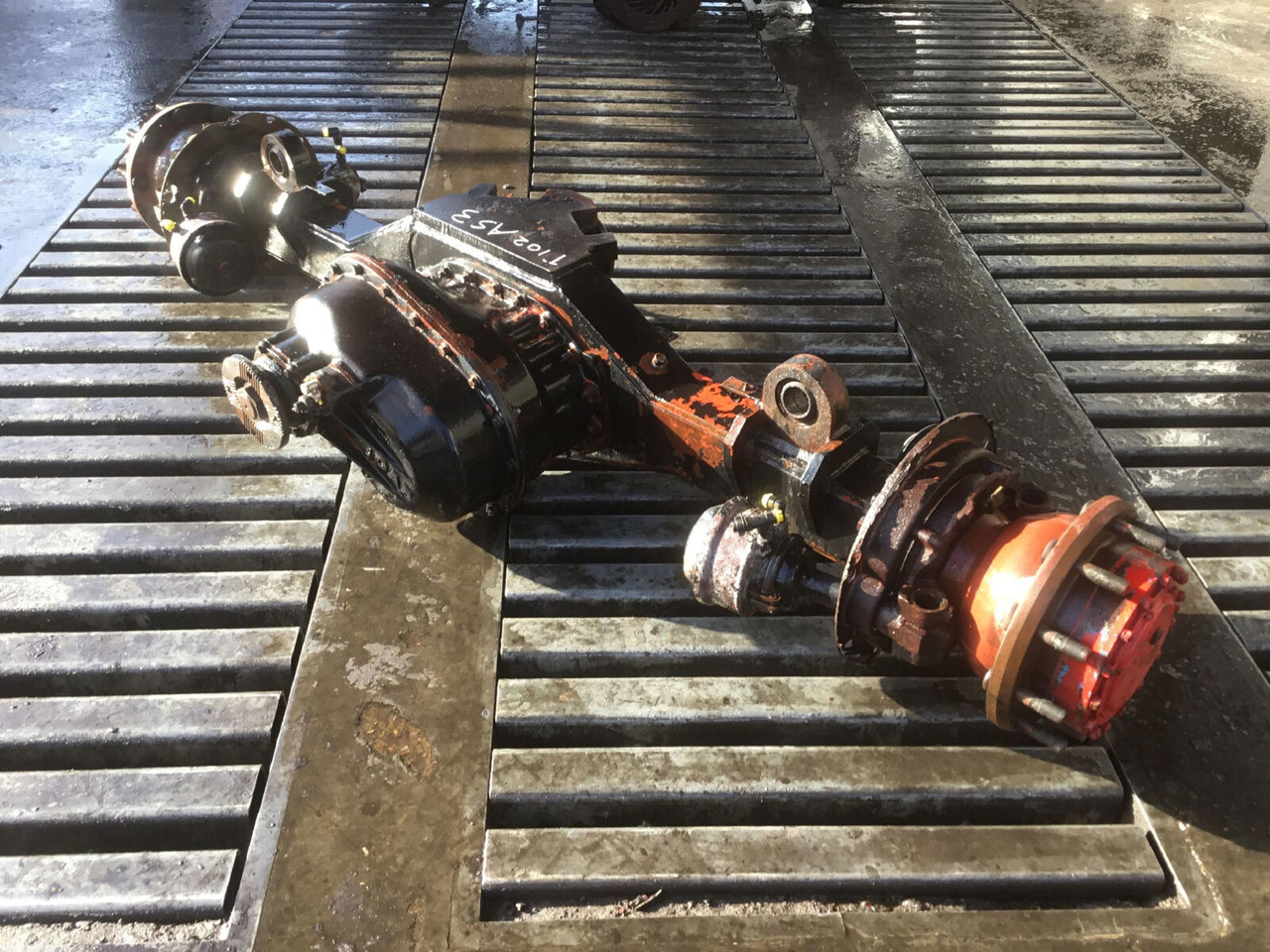 Spierings SK 477 axle 3 - Assali e ricambi per Autogru: foto 4 Spierings SK 477 axle 3 - Assali e ricambi per Autogru: foto 4