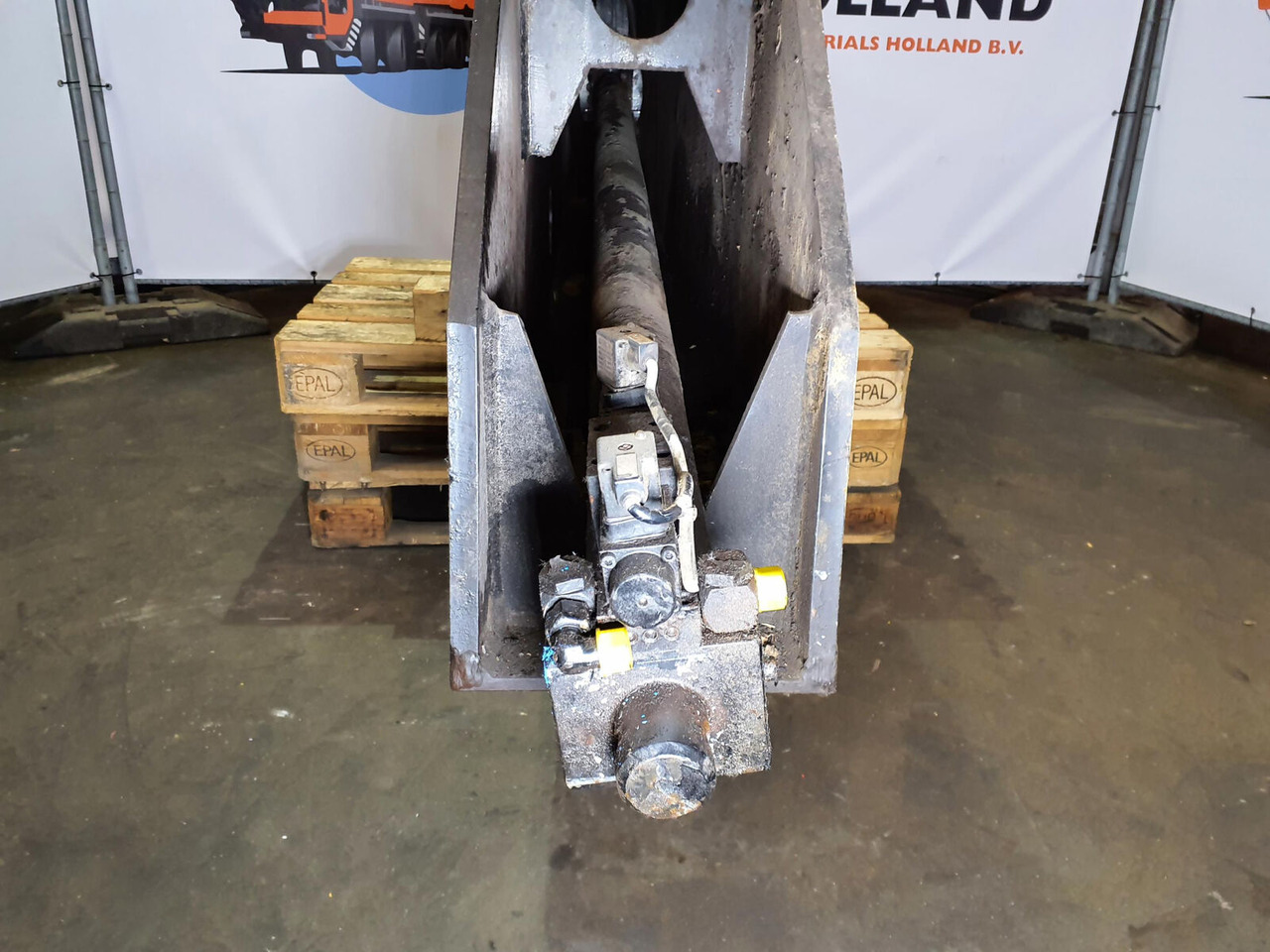 Sospensione per Autogru Terex AC 100 outrigger beam complete rear: foto 7